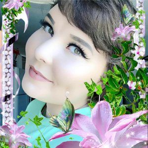 Meet your Posher, Casie